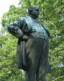 a brass statue of Robert Ingersoll